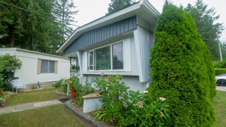 Photo 4: 38 20071 24 Avenue in Langley: Brookswood Langley Manufactured Home for sale : MLS®# R2805598