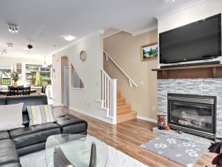 Photo 4: 53 2000 PANORAMA Drive in Port Moody: Heritage Woods PM Townhouse for sale in "MOUNTAIN'S EDGE" : MLS®# R2881567