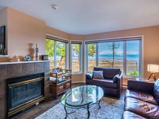 Photo 3: 10 1065 Tanglewood Pl in Parksville: PQ Parksville Condo for sale (Parksville/Qualicum)  : MLS®# 924662