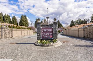 Photo 1: 51 1400 164 Street in Surrey: King George Corridor House for sale in "GATEWAY GARDENS" (South Surrey White Rock)  : MLS®# R2765076