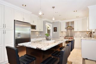 Photo 7: 7921 BURNFIELD Crescent in Burnaby: Burnaby Lake House for sale (Burnaby South)  : MLS®# R2177514