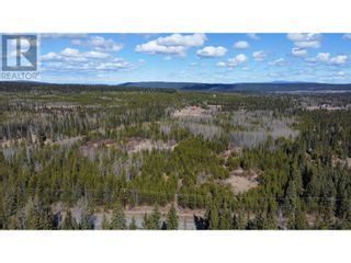 Photo 4: Lot B LONE BUTTE HORSE LAKE ROAD in 100 Mile House: Vacant Land for sale : MLS®# R2870362