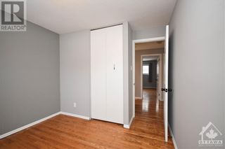 Photo 16: 2276 RUSSELL ROAD in Ottawa: House for sale : MLS®# 1386652