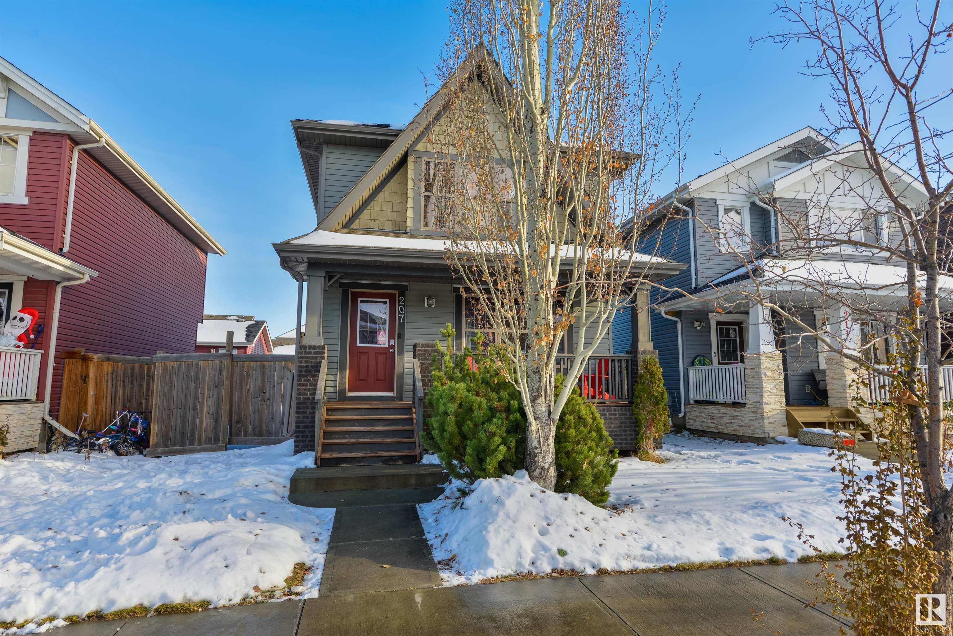Main Photo: 207 58 Street in Edmonton: Zone 53 House for sale : MLS®# E4320829