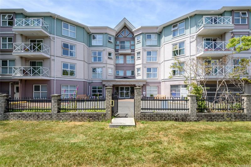 FEATURED LISTING: 412 - 1683 Balmoral Ave Comox
