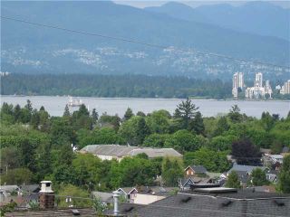 Photo 4: 3841 W 13TH Avenue in Vancouver: Point Grey House for sale (Vancouver West)  : MLS®# V894482