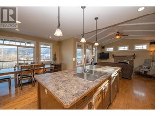 Photo 16: 449 Middleton Way Middleton Mountain Coldstream: Okanagan Shuswap Real Estate Listing: MLS®# 10304334