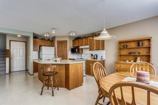 Photo 10: 66 MT BREWSTER Circle SE in Calgary: McKenzie Lake House for sale : MLS®# C4139419