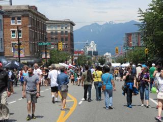 Photo 6: 311 288 E 14TH Avenue in Vancouver: Mount Pleasant VE Condo for sale in "VILLA SOPHIA" (Vancouver East)  : MLS®# R2303466