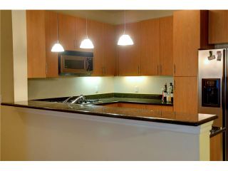 Photo 4: DOWNTOWN Condo for sale : 2 bedrooms : 1225 Island Avenue #202 in San Diego