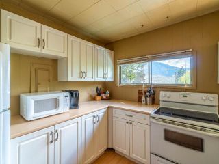Photo 5: 567 COLUMBIA STREET: Lillooet House for sale (South West)  : MLS®# 162749