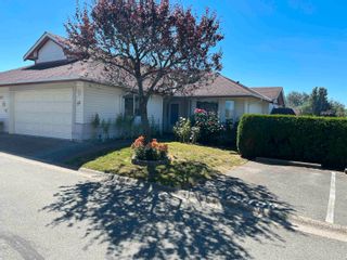 Photo 1: 35 31406 UPPER MACLURE Road in Abbotsford: Abbotsford West Townhouse for sale : MLS®# R2708853