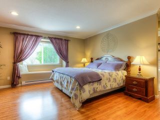 Photo 12: 11241 BLANEY Way in Pitt Meadows: South Meadows House for sale : MLS®# V1065023