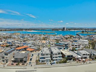 Photo 3: MISSION BEACH Condo for sale : 3 bedrooms : 2689 Ocean Front Walk in San Diego