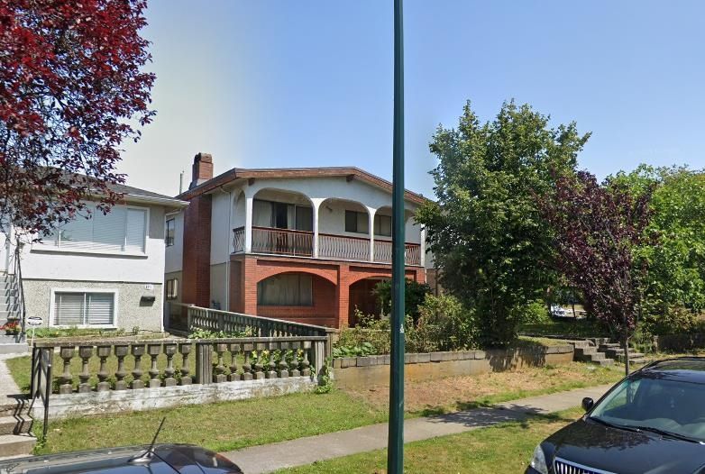Main Photo: 285 E 64TH Avenue in Vancouver: South Vancouver House for sale (Vancouver East)  : MLS®# R2675494