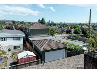 Photo 6: 3187 VENABLES Street in Vancouver: Renfrew VE House for sale (Vancouver East)  : MLS®# V1140803