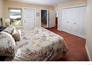 Photo 23: 2106 Marne St in Oak Bay: OB Gonzales Single Family Residence for sale : MLS®# 963347