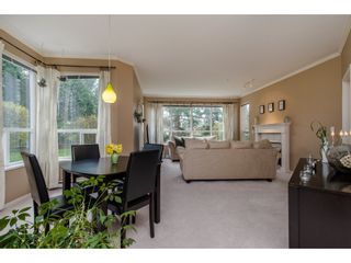 Photo 4: 105 32120 MT WADDINGTON Avenue in Abbotsford: Abbotsford West Condo for sale in "~The Laurelwood~" : MLS®# R2151840