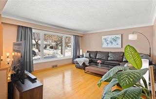 Photo 3: 416 Hazel Dell Avenue in Winnipeg: East Kildonan Residential for sale (3D)  : MLS®# 202205631