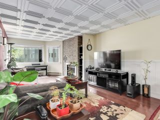 Photo 3: 202 9890 MANCHESTER Drive in Burnaby: Cariboo Condo for sale in "BROOKSIDE COURT" (Burnaby North)  : MLS®# R2705271