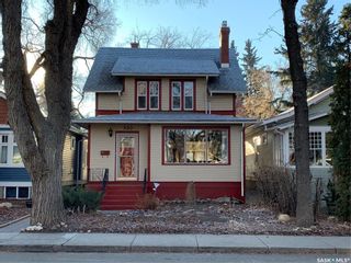 Photo 2: 320 10th Street East in Saskatoon: Nutana Residential for sale : MLS®# SK968553