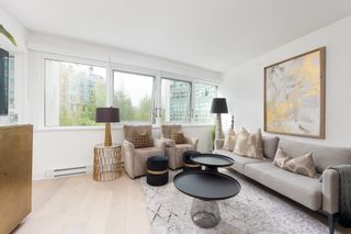 Photo 4: 306 1323 HOMER Street in Vancouver: Yaletown Condo for sale in "Pacific Point Phase II" (Vancouver West)  : MLS®# R2776716