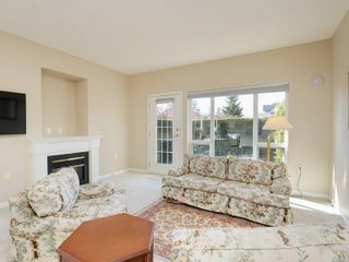 Photo 4: 16 7980 East Saanich Rd in Central Saanich: CS Saanichton Row/Townhouse for sale : MLS®# 960559
