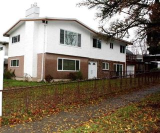 Photo 3: 755 KOOTENAY Street in Vancouver: Renfrew VE House for sale (Vancouver East)  : MLS®# R2223710
