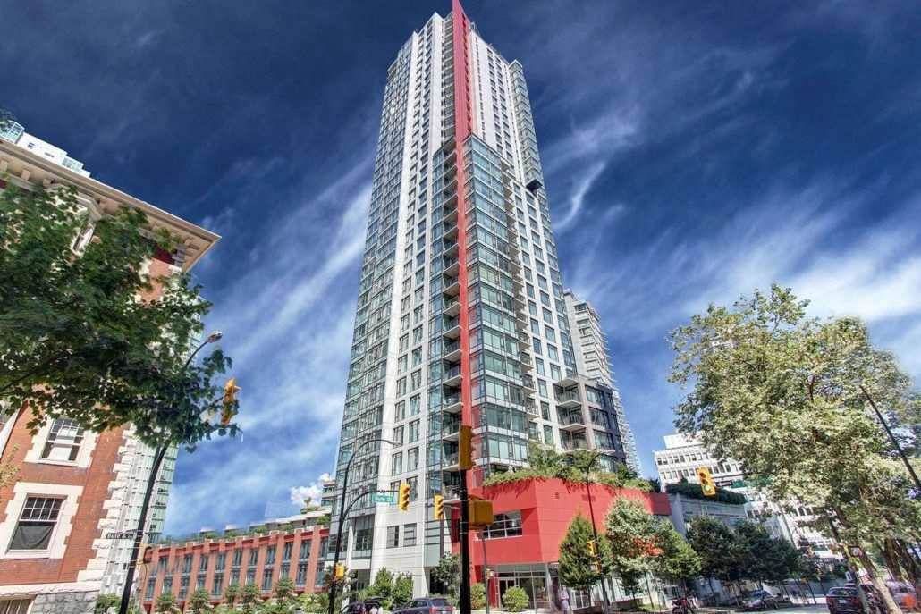 Main Photo: 2501 1211 MELVILLE Street in Vancouver: Coal Harbour Condo for sale in "The Ritz" (Vancouver West)  : MLS®# R2614080