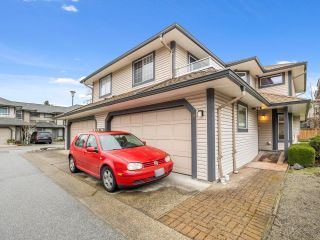 Photo 1: 16 2561 RUNNEL Drive in Coquitlam: Eagle Ridge CQ Townhouse for sale in "CAMBRIDGE COURT" : MLS®# R2661783