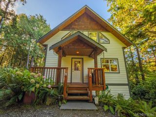 Photo 34: 1050 Helen Rd in Ucluelet: PA Ucluelet House for sale (Port Alberni)  : MLS®# 916346