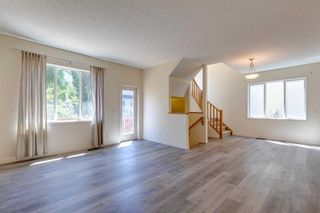 Photo 12: 49 Everglen Crescent SW in Calgary: Evergreen Detached for sale : MLS®# A2141219