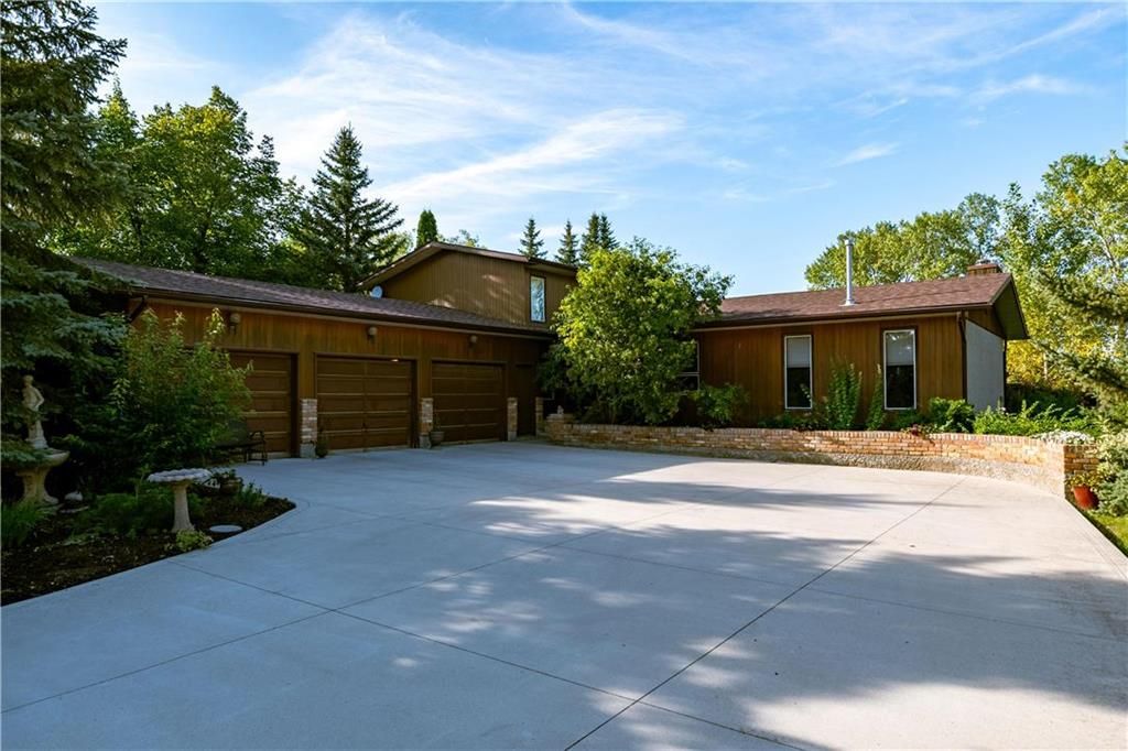 Main Photo: 7 Tumbleweed Place: East St Paul Residential for sale (3P)  : MLS®# 202220679