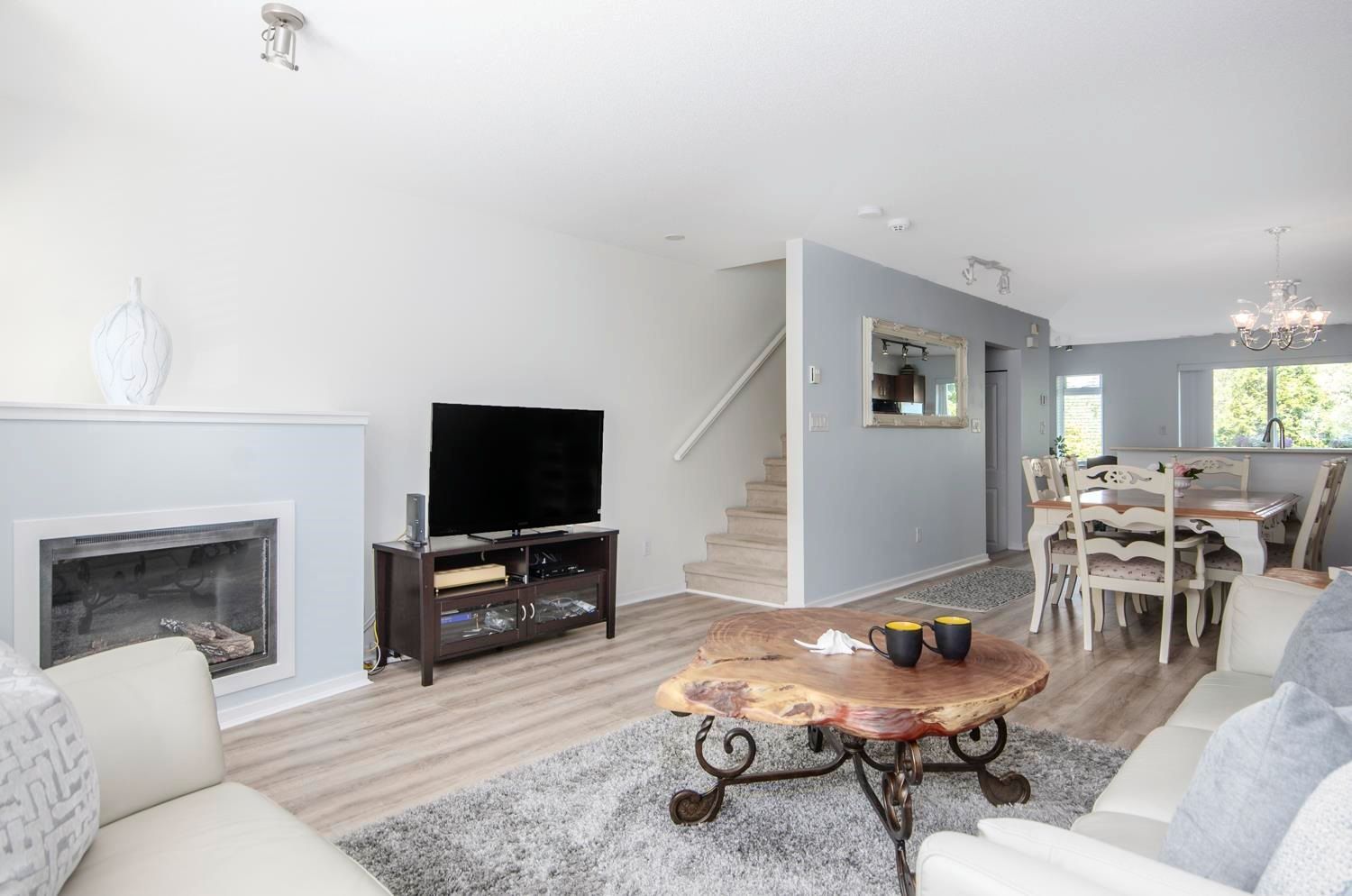 Main Photo: 50 15155 62A Avenue in Surrey: Sullivan Station Townhouse for sale in "OAKLANDS" : MLS®# R2602639