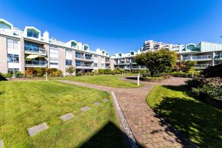 Photo 25: 2201 33 CHESTERFIELD Place in North Vancouver: Lower Lonsdale Condo for sale in "Harbourview Park" : MLS®# R2549622