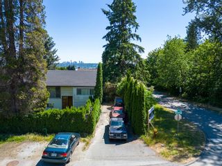 Photo 3: 1002 DANSEY Avenue in Coquitlam: Central Coquitlam House for sale : MLS®# R2784121