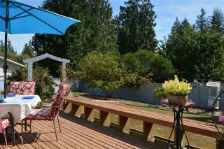 Photo 4: 5466 CARNABY Place in Sechelt: Sechelt District House for sale (Sunshine Coast)  : MLS®# R2103852
