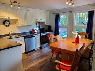 Photo 3: 416 Golden Hinde Pl in Gold River: NI Gold River Manufactured Home for sale (North Island)  : MLS®# 894661