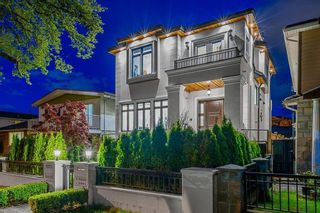 Photo 1: 5805 CULLODEN Street in Vancouver: Knight House for sale (Vancouver East)  : MLS®# R2687732