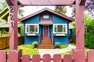 Main Photo: 221 E 29TH Street in North Vancouver: Upper Lonsdale House for sale : MLS®# R2819424
