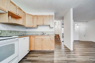 Photo 2: 201 Columbia Boulevard W: Lethbridge Semi Detached (Half Duplex) for sale : MLS®# A2100958