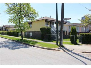 Photo 2: 5112 HOY Street in Vancouver: Collingwood VE House for sale (Vancouver East)  : MLS®# V1065249