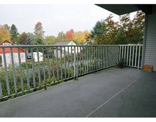 Photo 8: 20561 113TH Ave in Maple Ridge: Southwest Maple Ridge Condo for sale in "WARESLEY PLACE" : MLS®# V614452