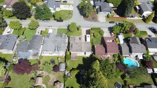 Photo 6: 12453 BLANSHARD Street in Maple Ridge: Northwest Maple Ridge House for sale : MLS®# R2880855