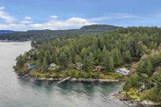 Photo 5: 586 BAKERVIEW Drive: Mayne Island House for sale (Islands-Van. & Gulf)  : MLS®# R2529292