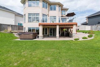 Photo 34: 266 Orchard Hill Drive in Winnipeg: Royalwood Residential for sale (2J)  : MLS®# 202216407