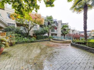 Photo 20: 323 332 LONSDALE Avenue in North Vancouver: Lower Lonsdale Condo for sale in "CALYPSO" : MLS®# R2626678