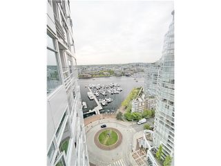 Photo 11: 2706 1199 MARINASIDE Crescent in Vancouver: Yaletown Condo for sale in "AQUARIUS 1" (Vancouver West)  : MLS®# V1064284