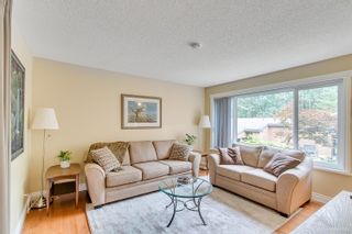 Photo 5: 411 CAMBRIDGE Way in Port Moody: College Park PM Townhouse for sale in "EASTHILL" : MLS®# R2701580