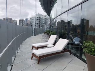Photo 19: 610 89 NELSON Street in Vancouver: Yaletown Condo for sale in "THE ARC" (Vancouver West)  : MLS®# R2426977